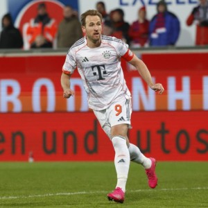 开云体育入口-麦考伊斯特：我很想看凯恩在巴萨踢球，他没去西班牙我有点失望